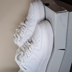 Nike Air Force 1  Men's Size 8.5